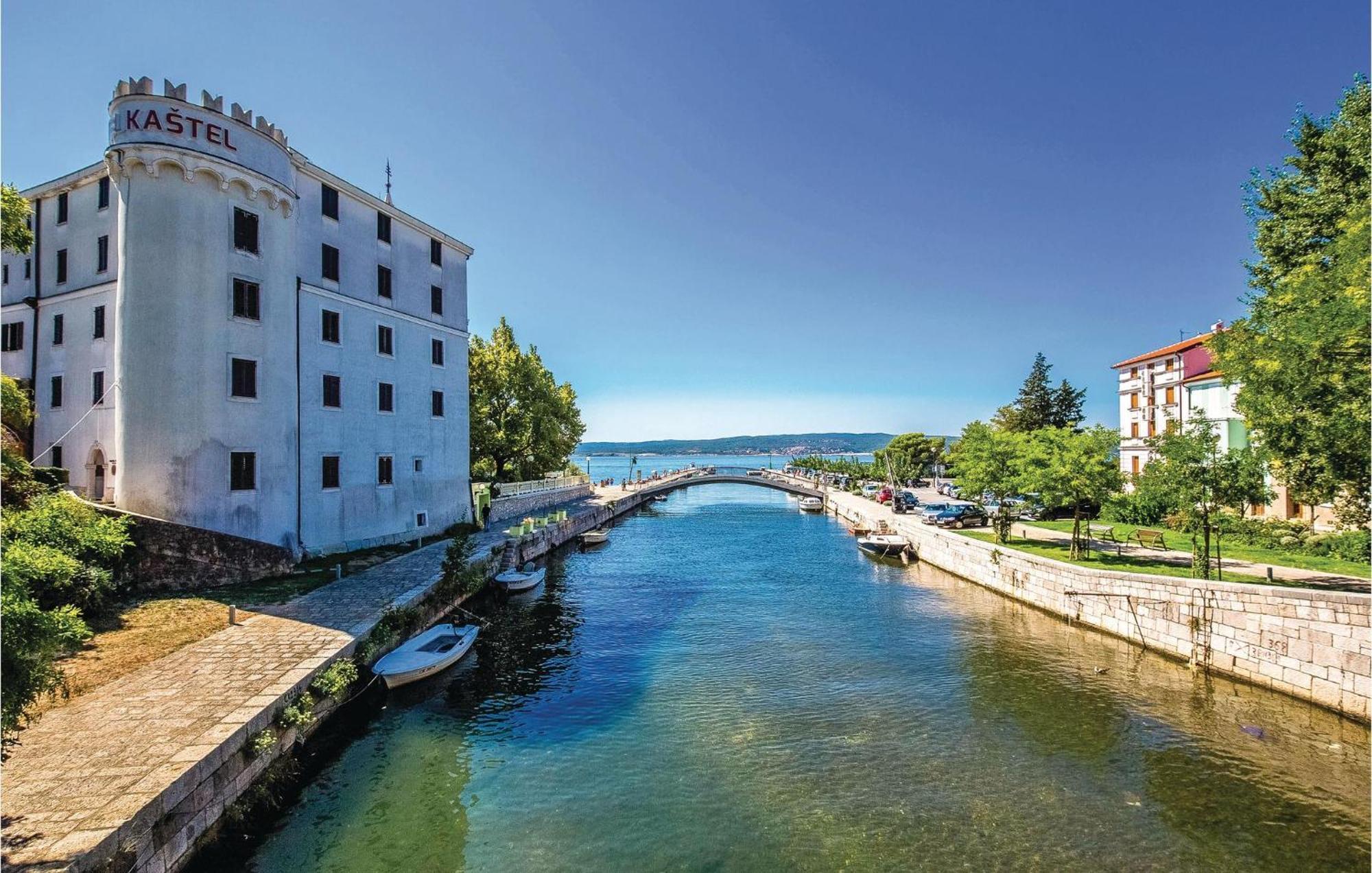 Beautiful Apartment In Crikvenica With Kitchen Экстерьер фото