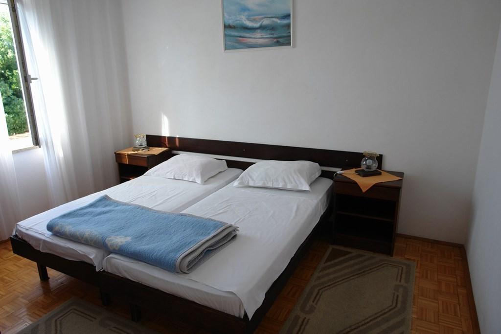 Beautiful Apartment In Crikvenica With Kitchen Номер фото